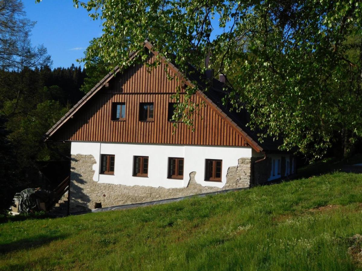 Chalupa U Sjezdovky, Zadov 22 Stachy Exterior photo