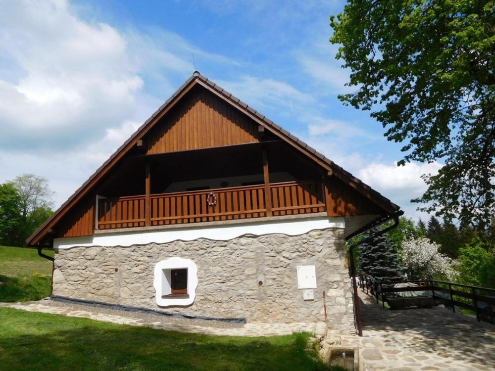 Chalupa U Sjezdovky, Zadov 22 Stachy Exterior photo