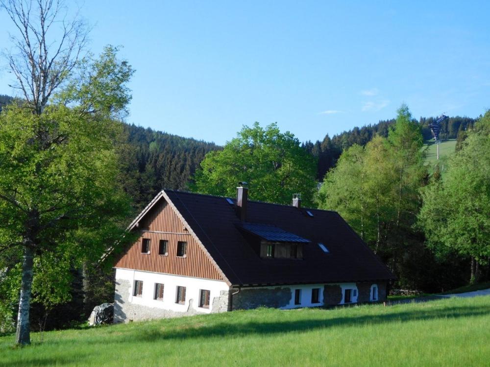 Chalupa U Sjezdovky, Zadov 22 Stachy Exterior photo